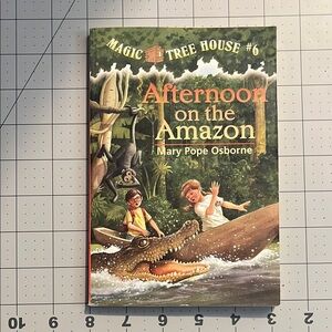 Magic Tree House #6: Afternoon on the Amazon Book
